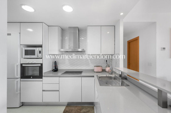 Odsprzedaż - Apartament - Torrevieja - Punta Prima