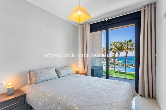 Odsprzedaż - Apartament - Torrevieja - Punta Prima