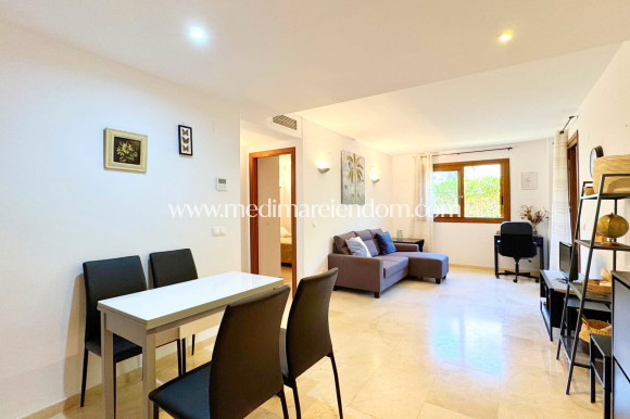 Odsprzedaż - Apartament - Torrevieja - Punta Prima