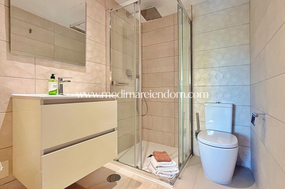 Odsprzedaż - Apartament - Torrevieja - Punta Prima