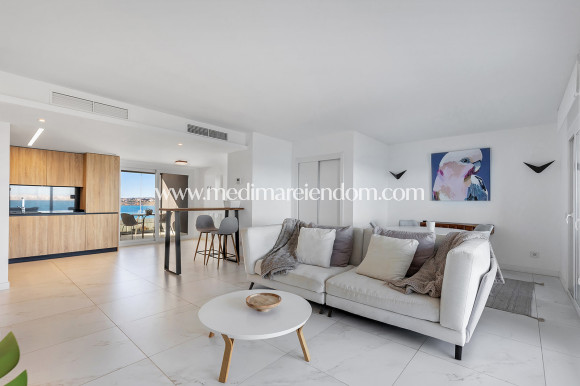 Odsprzedaż - Apartament - Torrevieja - Punta Prima
