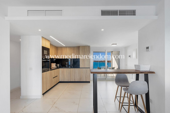 Odsprzedaż - Apartament - Torrevieja - Punta Prima