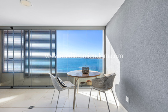 Odsprzedaż - Apartament - Torrevieja - Punta Prima