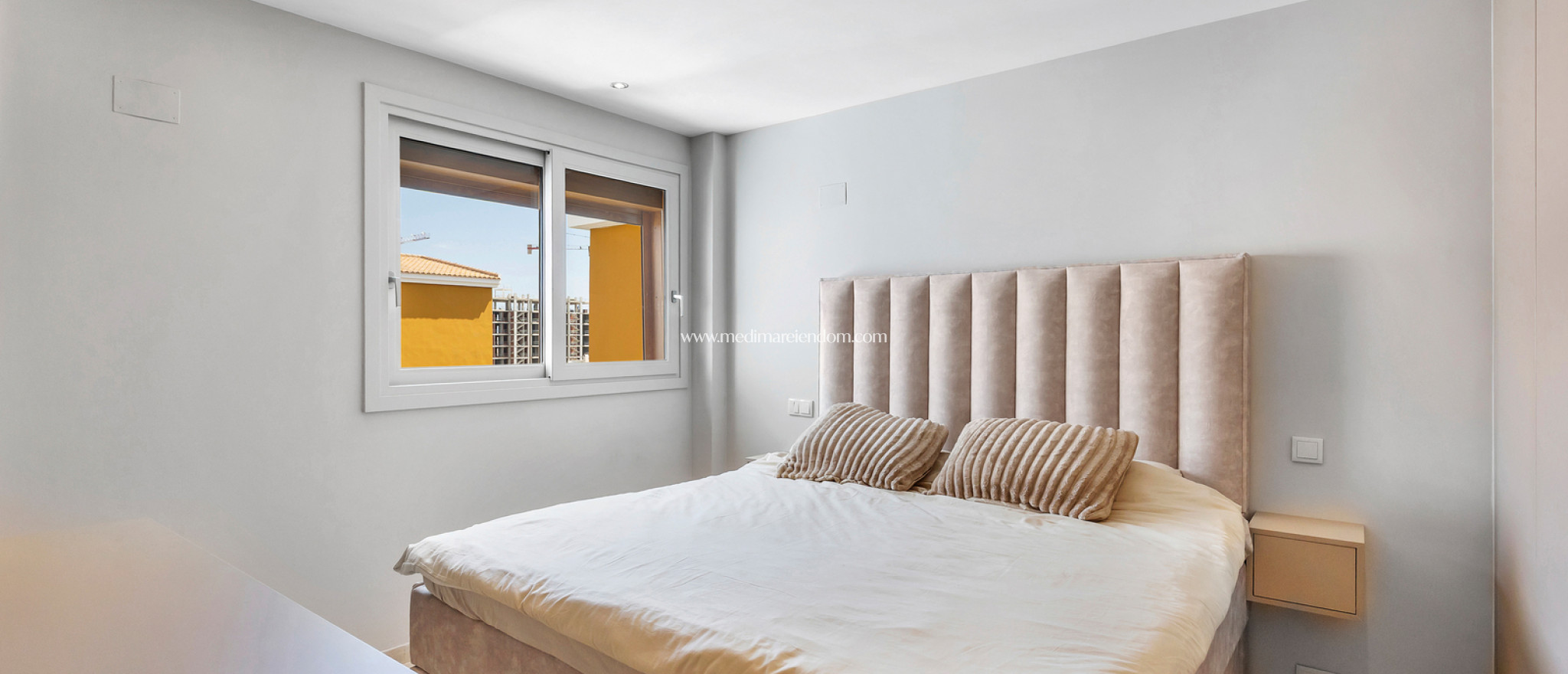 Odsprzedaż - Apartament - Torrevieja - Punta Prima
