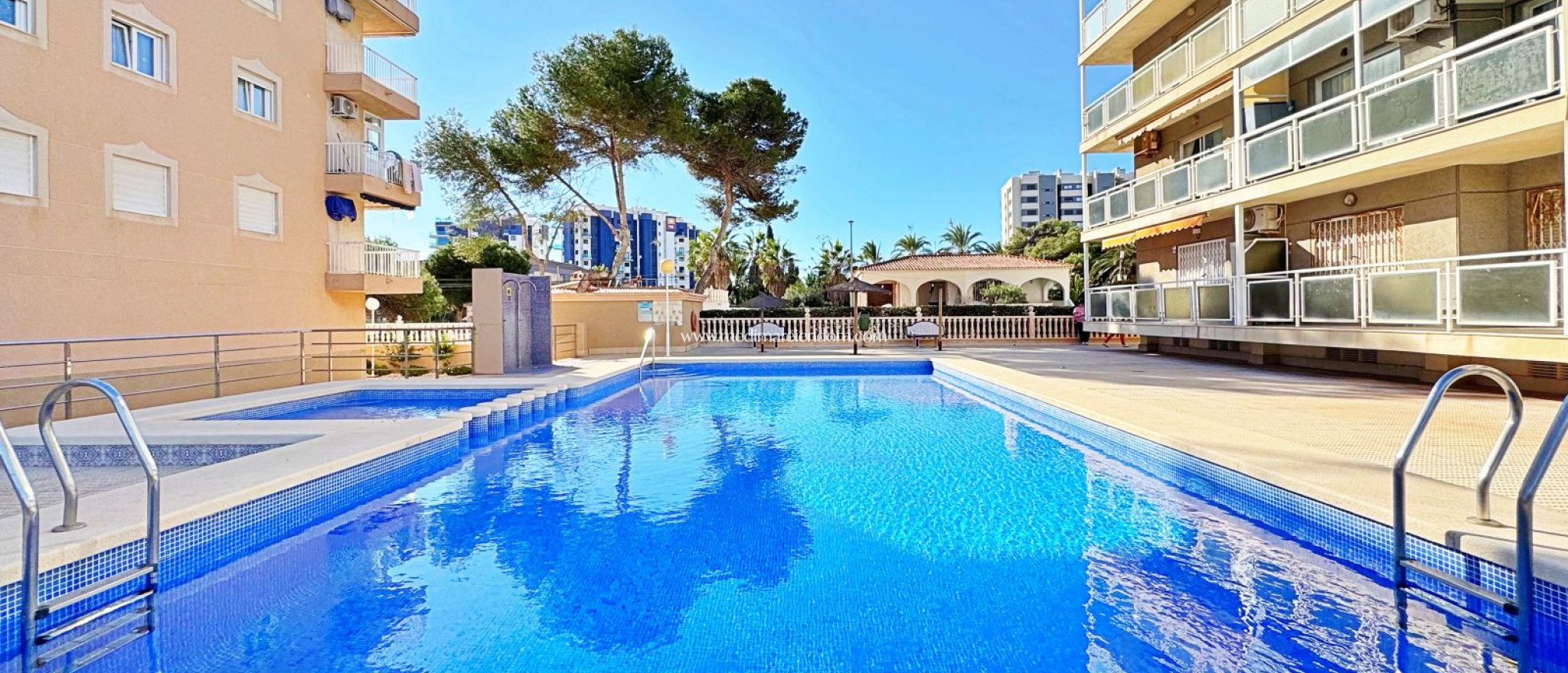 Odsprzedaż - Apartament - Torrevieja - Rocio del Mar