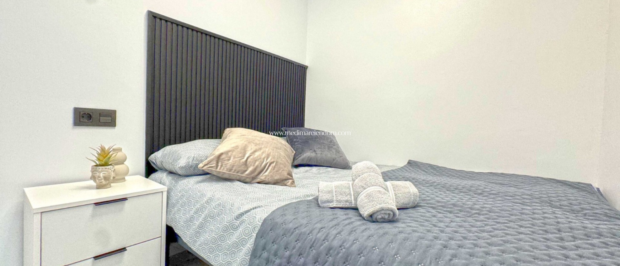 Odsprzedaż - Apartament - Torrevieja - Torrelamata - La Mata