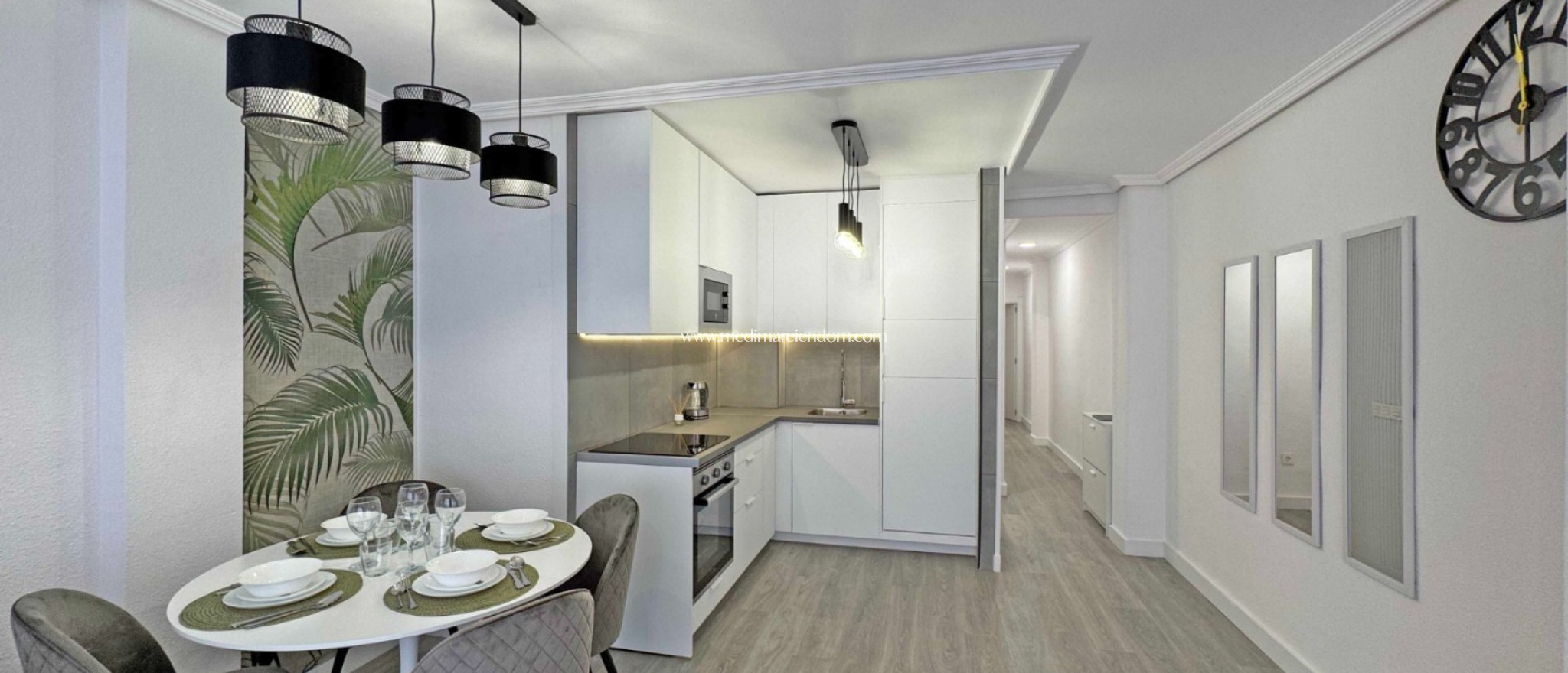 Odsprzedaż - Apartament - Torrevieja - Torrevieja town