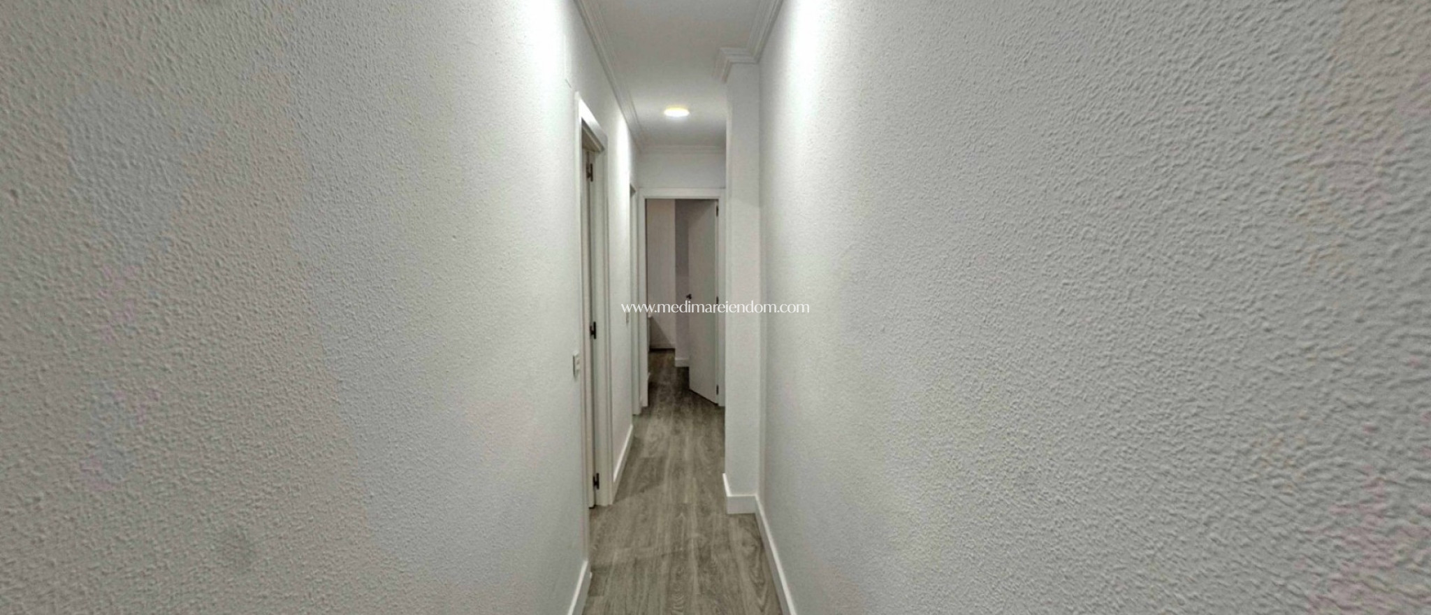 Odsprzedaż - Apartament - Torrevieja - Torrevieja town