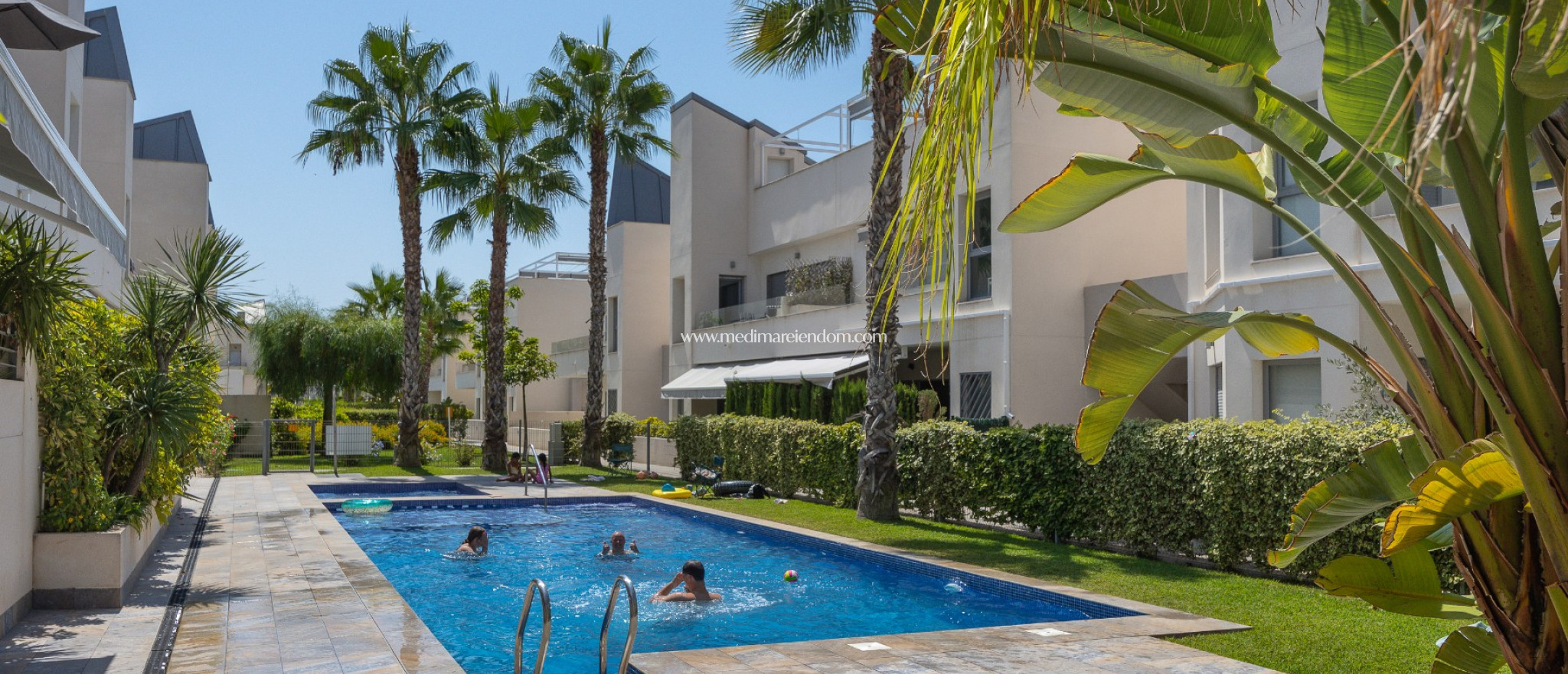 Odsprzedaż - Apartament - Torrevieja