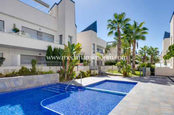 Odsprzedaż - Apartament - Torrevieja