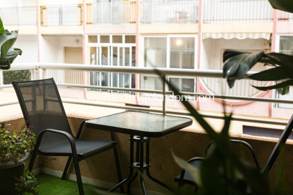 Odsprzedaż - Apartament - Torrevieja