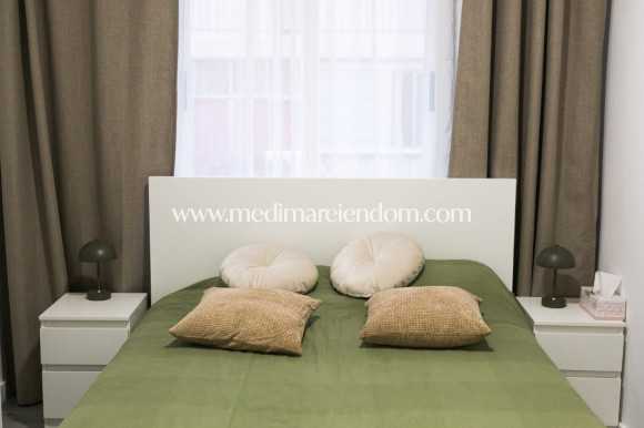 Odsprzedaż - Apartament - Torrevieja