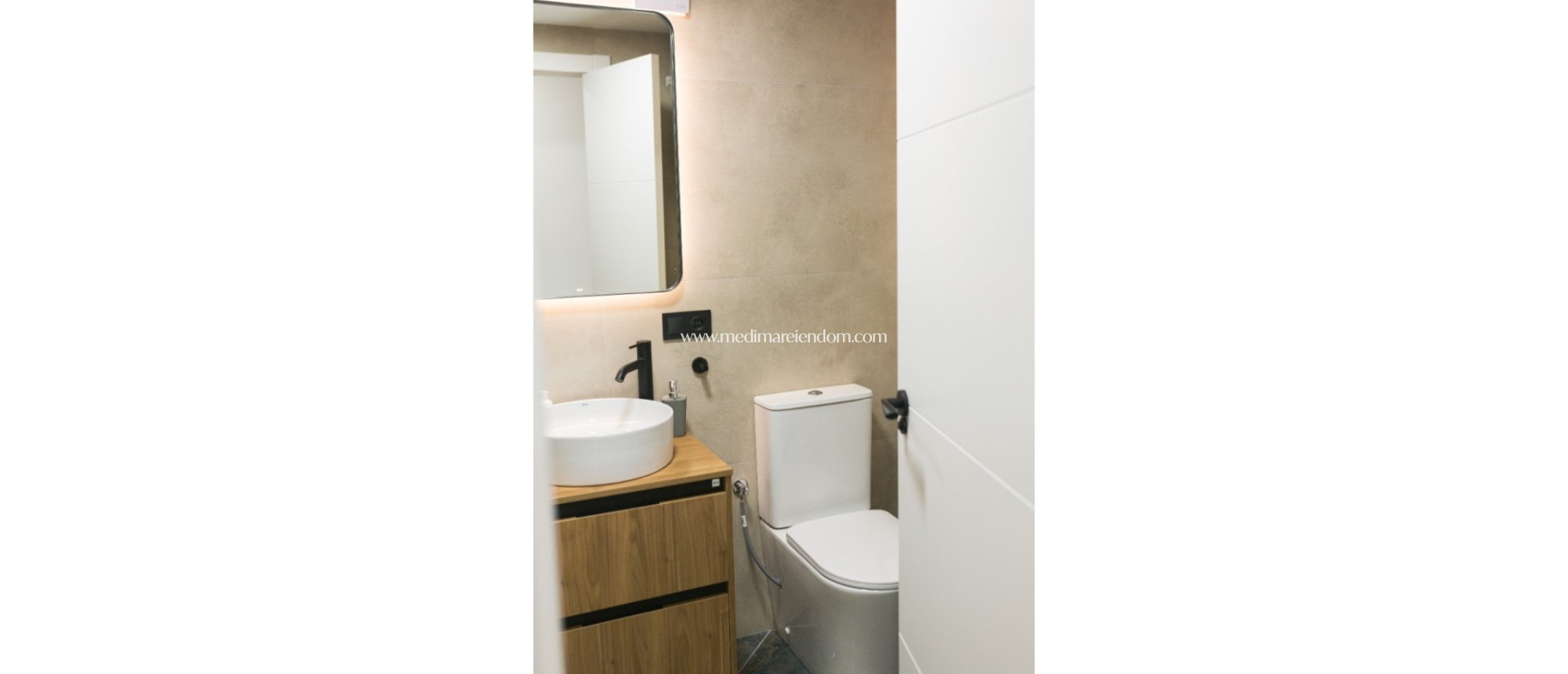 Odsprzedaż - Apartament - Torrevieja