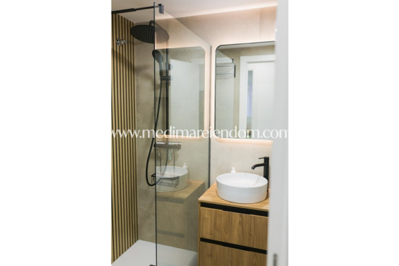 Odsprzedaż - Apartament - Torrevieja