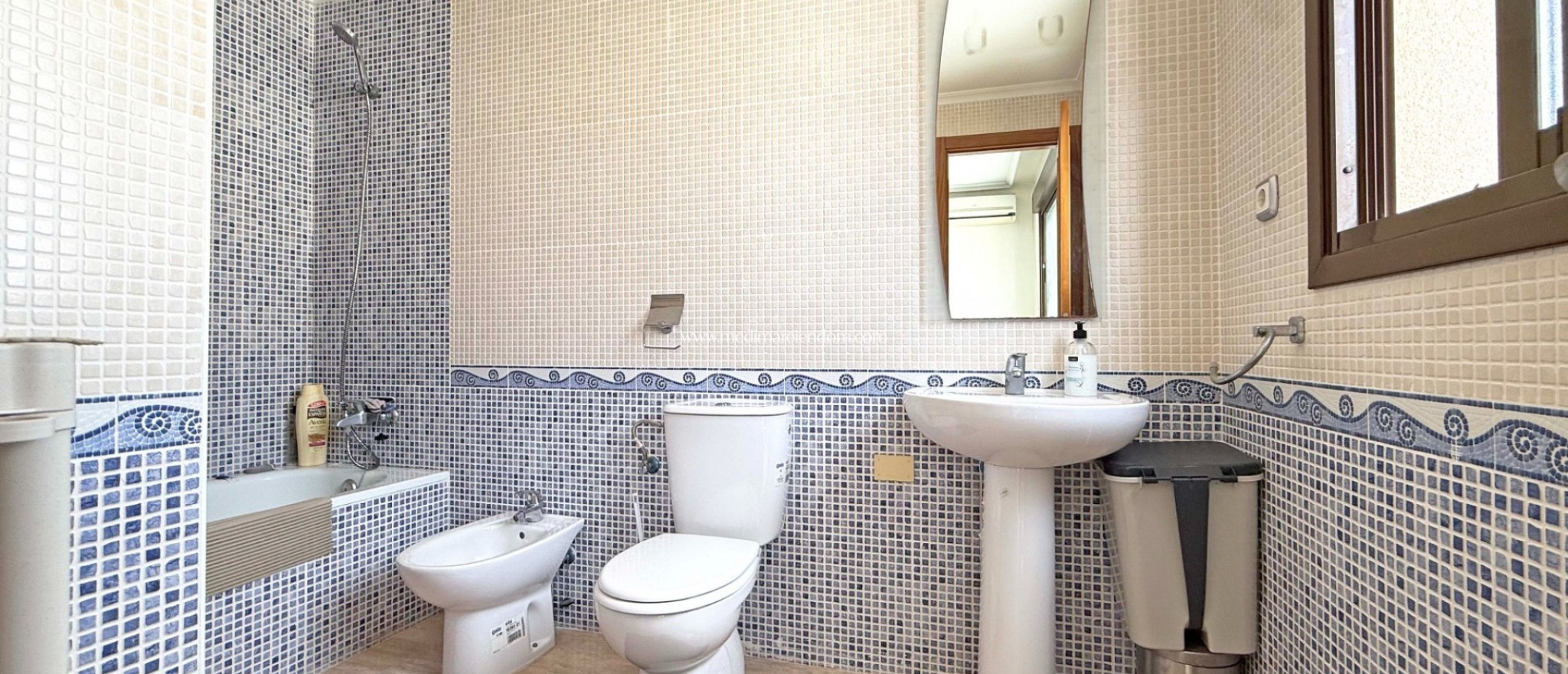 Odsprzedaż - Apartament - Torrevieja