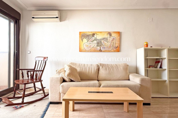 Odsprzedaż - Apartament - Torrevieja