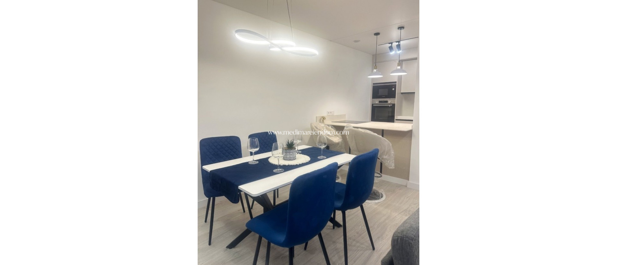 Odsprzedaż - Apartament - Torrevieja