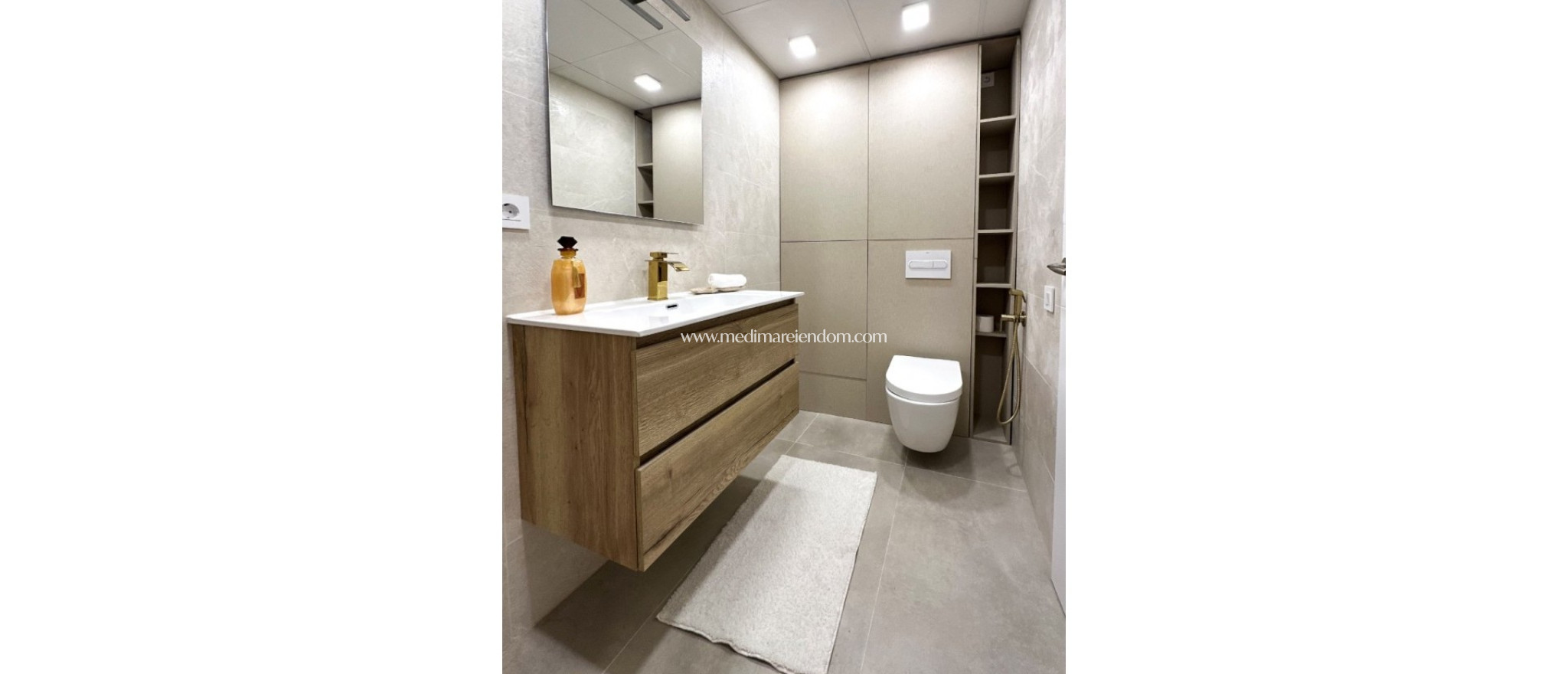 Odsprzedaż - Apartament - Torrevieja