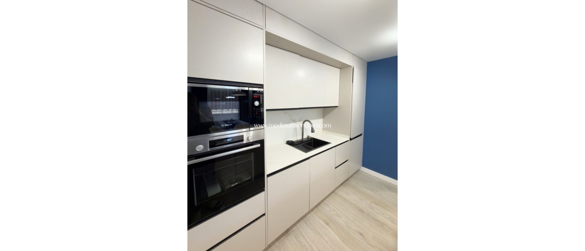 Odsprzedaż - Apartament - Torrevieja