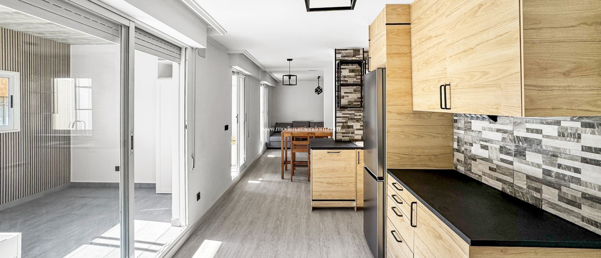 Odsprzedaż - Apartament - Torrevieja