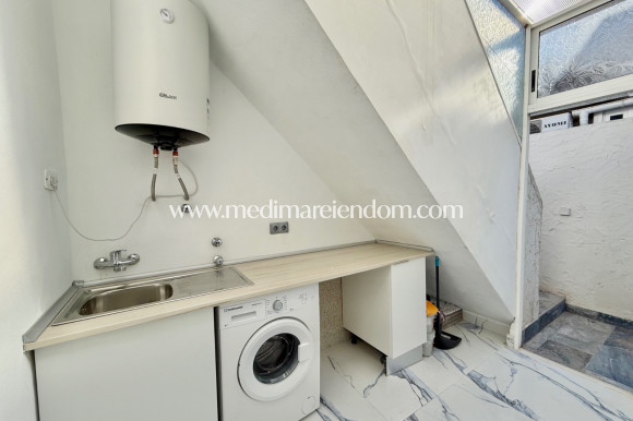 Odsprzedaż - Bliźniak - Torrevieja - El Chaparral