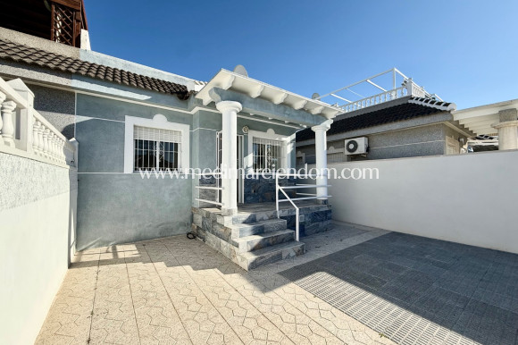 Odsprzedaż - Bliźniak - Torrevieja - El Chaparral