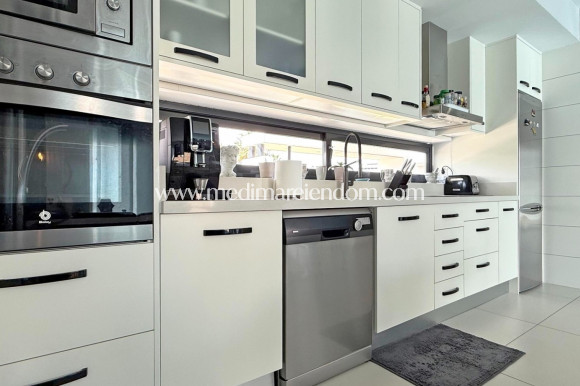 Odsprzedaż - Bungalow - Orihuela Costa - Lomas de Cabo Roig