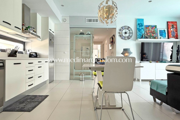 Odsprzedaż - Bungalow - Orihuela Costa - Lomas de Cabo Roig