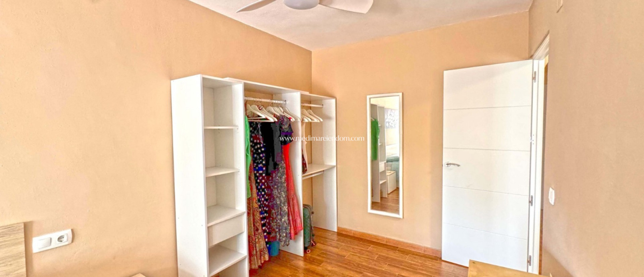 Odsprzedaż - Bungalow - Torrevieja - Torrelamata - La Mata