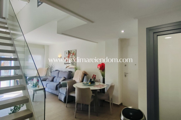 Odsprzedaż - Penthouse - Torrevieja - La Veleta