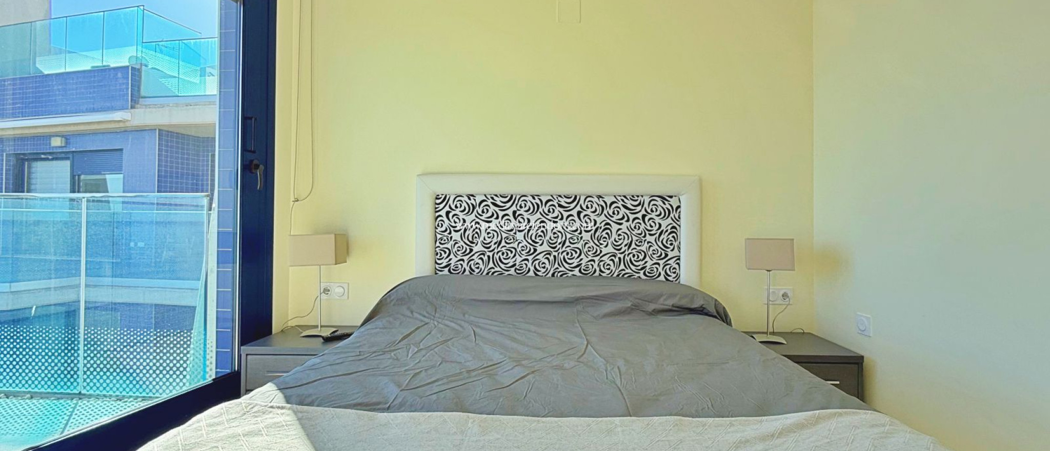 Odsprzedaż - Penthouse - Torrevieja - Punta Prima