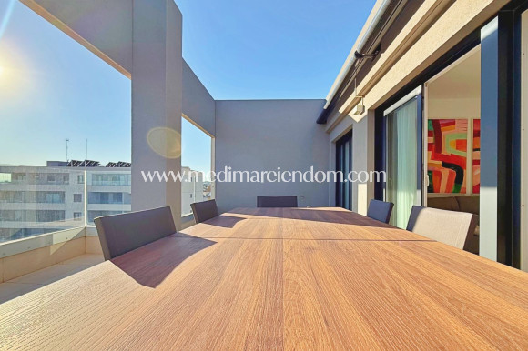 Odsprzedaż - Penthouse - Torrevieja - Punta Prima