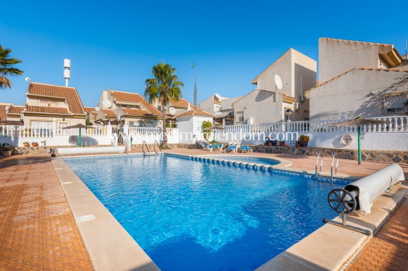 Odsprzedaż - Willa - Ciudad Quesada