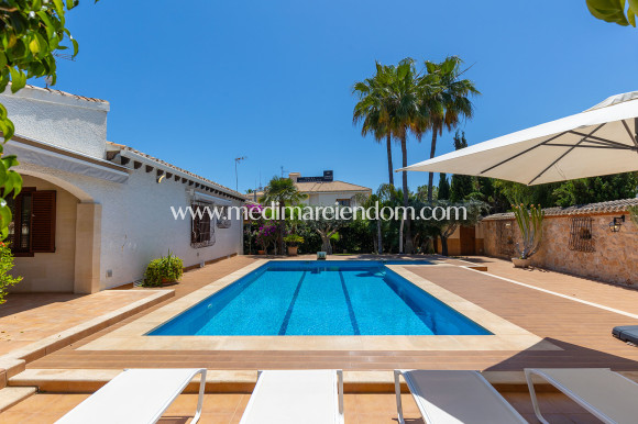 Odsprzedaż - Willa - Orihuela - Orihuela Costa