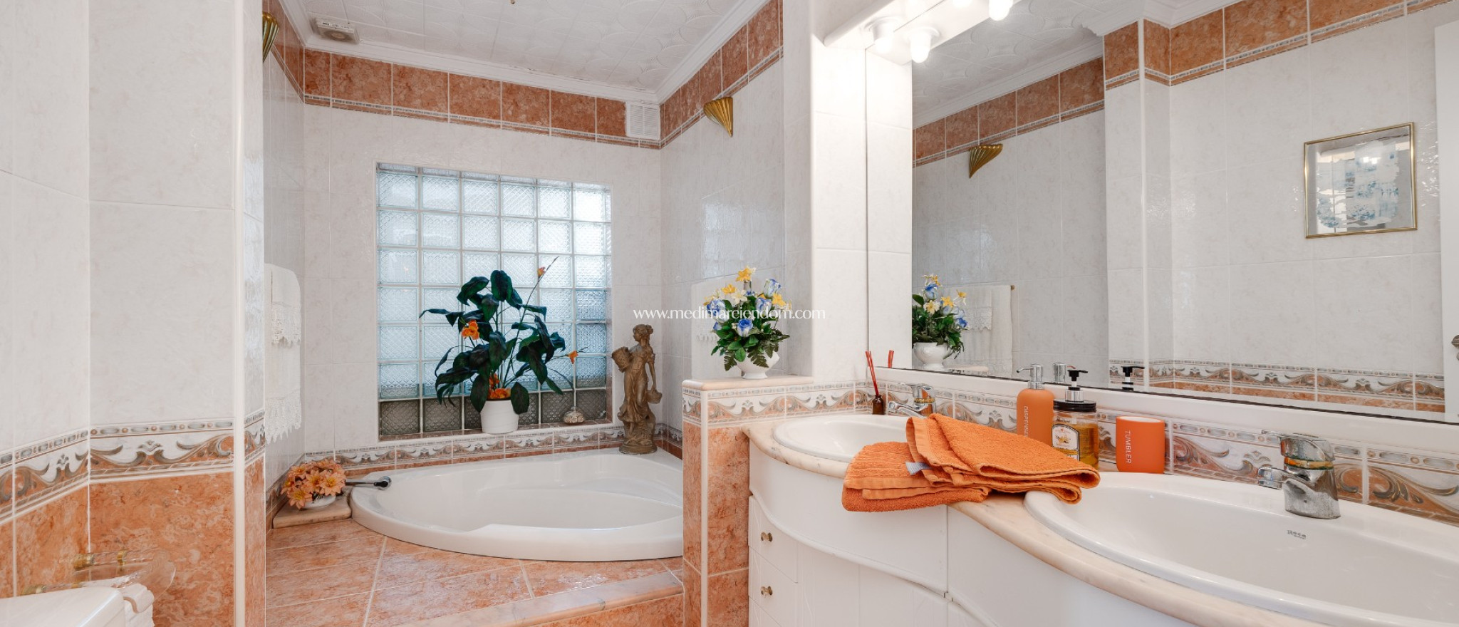 Odsprzedaż - Willa - San Miguel de Salinas