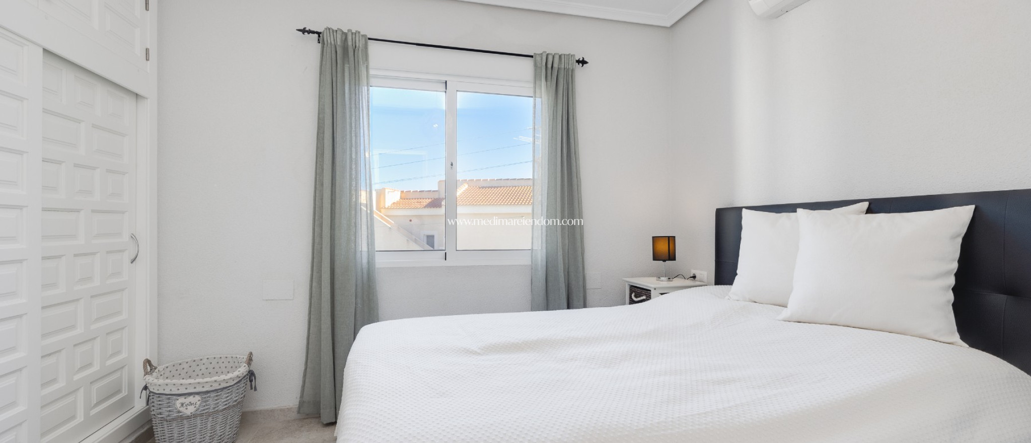 Odsprzedaż - Willa - San Miguel de Salinas