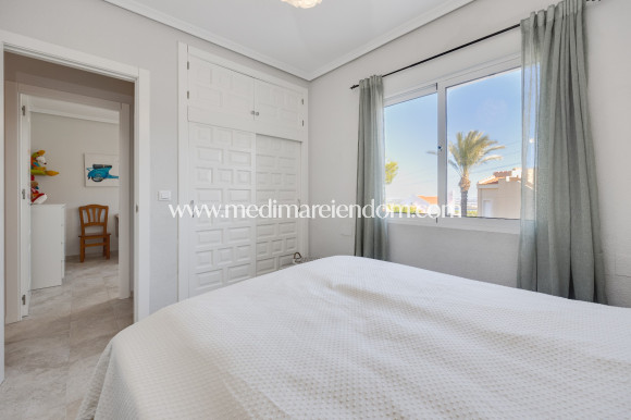 Odsprzedaż - Willa - San Miguel de Salinas