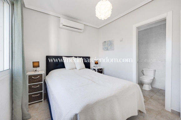 Odsprzedaż - Willa - San Miguel de Salinas