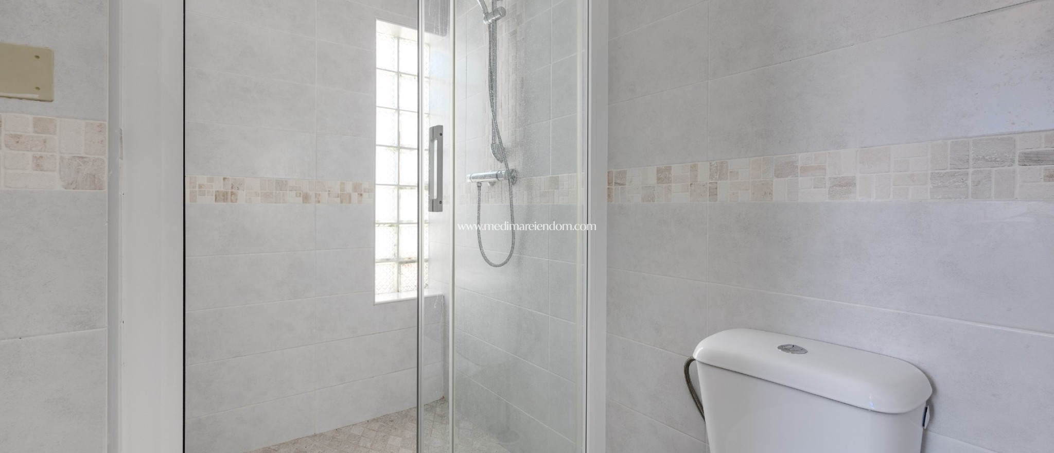 Odsprzedaż - Willa - San Miguel de Salinas