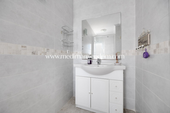 Odsprzedaż - Willa - San Miguel de Salinas