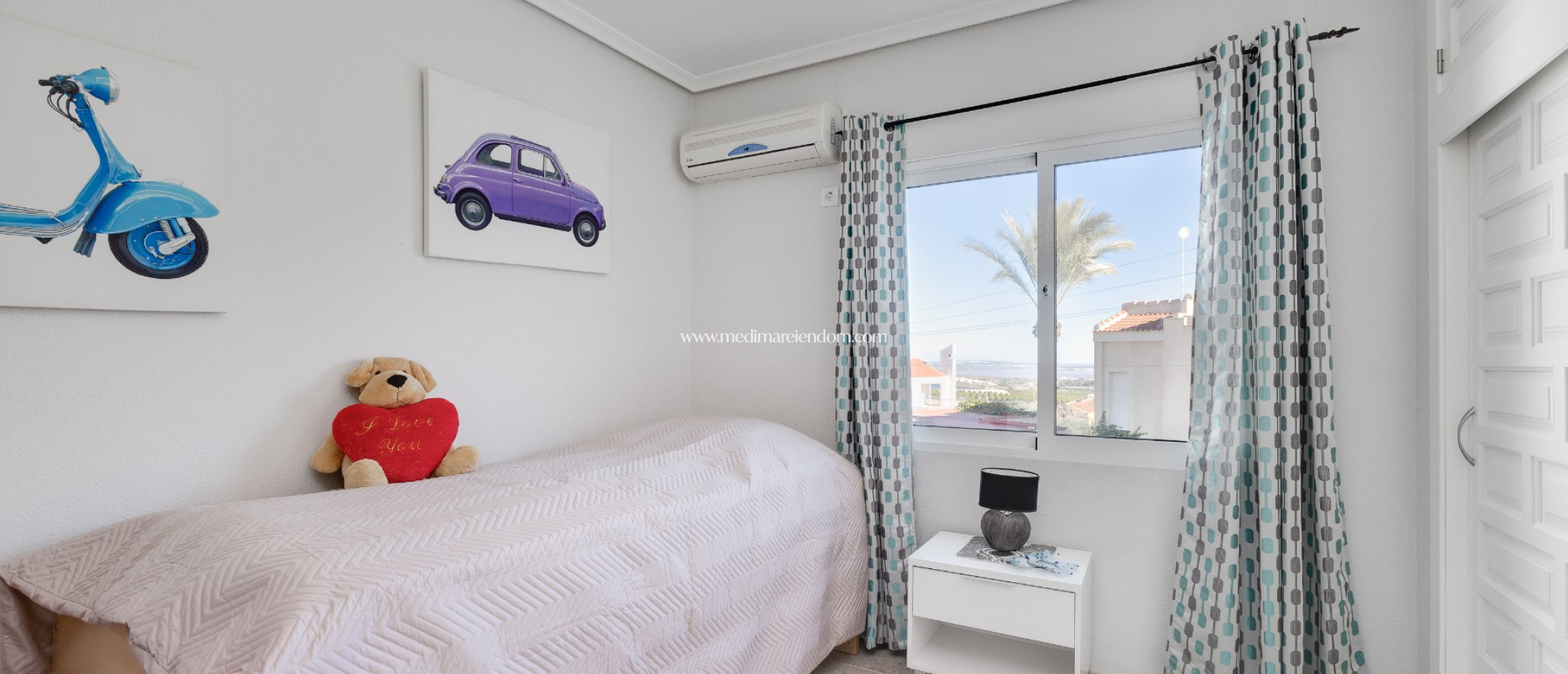 Odsprzedaż - Willa - San Miguel de Salinas