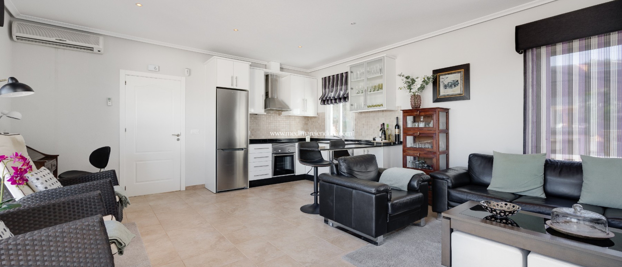 Odsprzedaż - Willa - San Miguel de Salinas