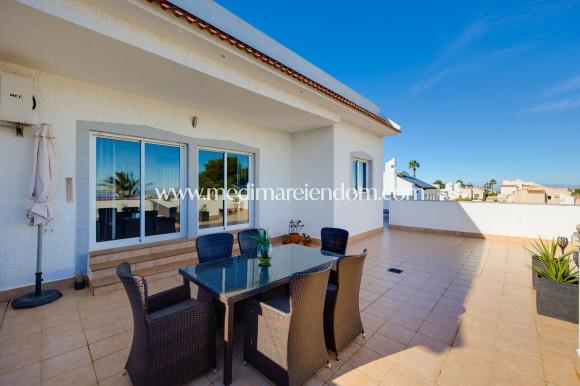 Odsprzedaż - Willa - San Miguel de Salinas