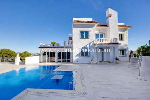 Odsprzedaż - Willa - San Miguel de Salinas