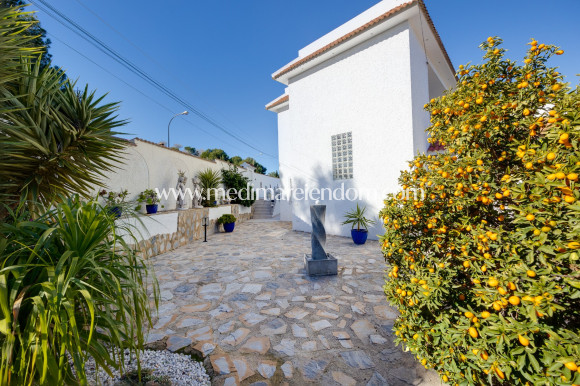 Odsprzedaż - Willa - San Miguel de Salinas