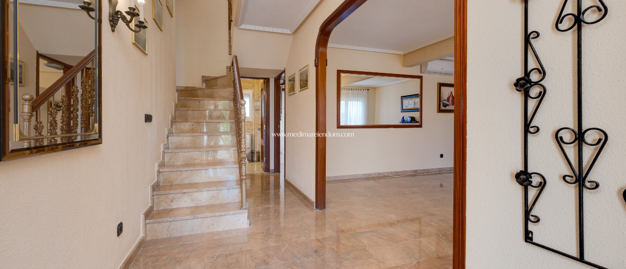 Odsprzedaż - Willa - Torrevieja - El Chaparal