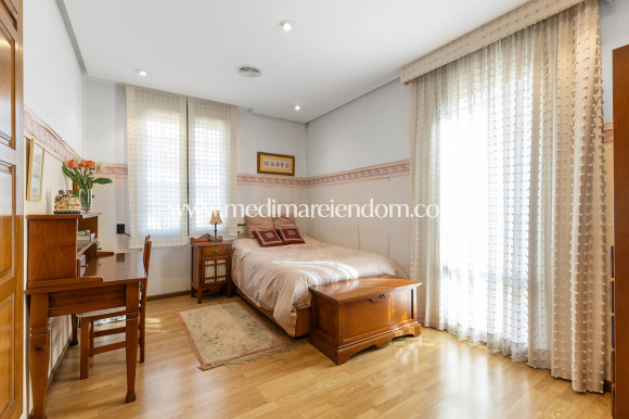 Odsprzedaż - Willa - Torrevieja - La Veleta