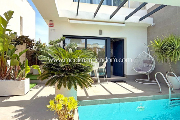 Odsprzedaż - Willa w zabudowie bliźniaczej - Orihuela Costa - Villamartín