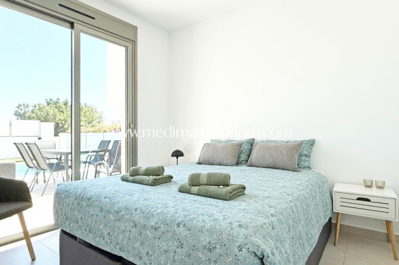 Odsprzedaż - Wolnostojąca Willa - Orihuela Costa - Villamartín