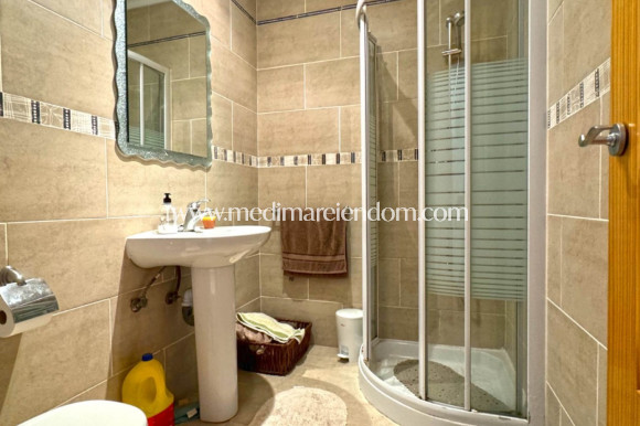 Odsprzedaż - Wolnostojąca willa - Torrevieja - Los Balcones - Los Altos del Edén